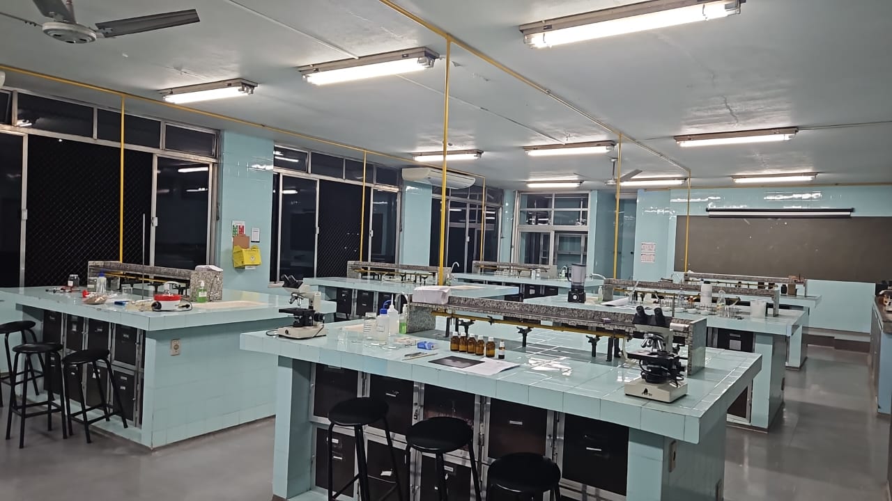 Laboratório Multidisciplinar B